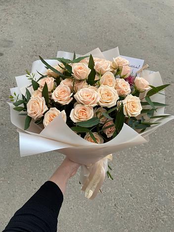 Букет Кремовые розы Латте в Колышлее